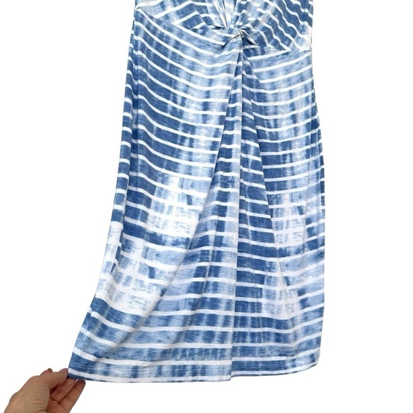 Liz Claiborne popover dress, sleeves, crew neck,  stretchy knit fabric, midi - Picture 10 of 14